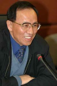 梅方權
