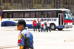 12:10分,部分人質被釋放
