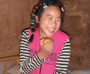 已經完好如初的小”蛇娃!笑臉如花!.jpg