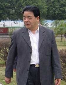 鄔學(xué)新
