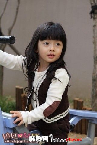 何智妍