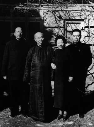 中共談判代表團抵達南京