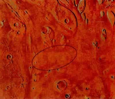 “火星探路者”宇宙飛船登陸火星