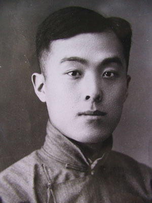 國學(xué)大師季羨林逝世