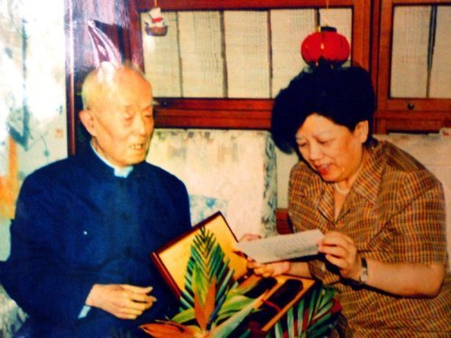 國學(xué)大師季羨林逝世