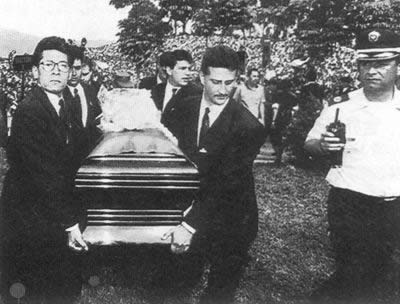 哥倫比亞球員埃斯科巴被槍殺