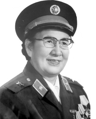 全軍首位“南丁格爾獎”獲得者黎秀芳同志在蘭州逝世
