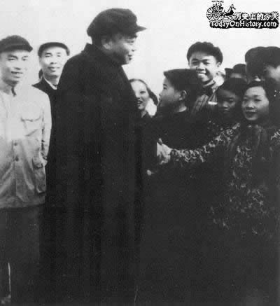 廬山會議舉行