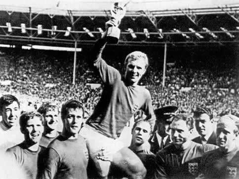 1966年7月30日 英格蘭足球隊在世界杯賽中獲勝（圖片來源：歷史上的今天TodayOnHistory.com）