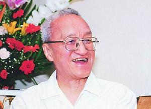 航天技術(shù)和自動(dòng)控制專家楊嘉墀出生