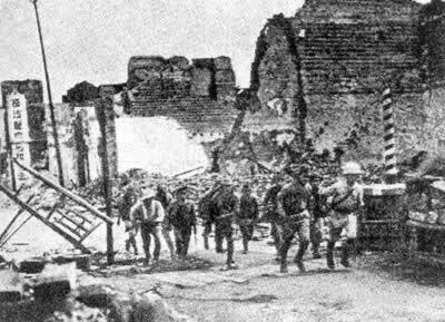 日軍攻陷衡陽，在衡陽燒殺淫掠
