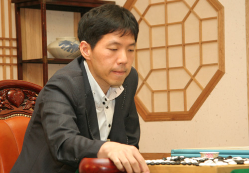 韓國職業(yè)圍棋棋士李昌鎬誕生