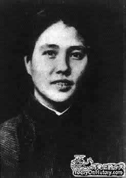 中國婦女運(yùn)動領(lǐng)袖向警予誕生