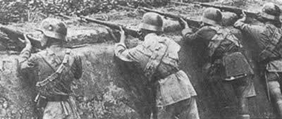中日兩軍鏖戰(zhàn)平型關內(nèi)外