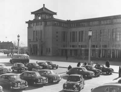 新中國北京火車站建成