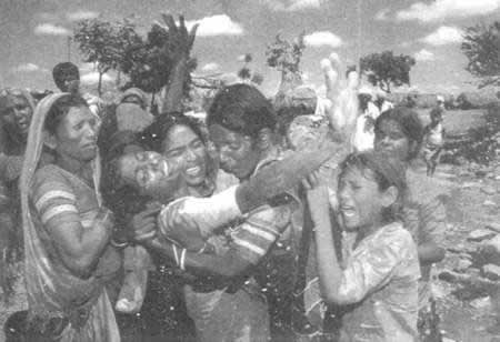 印度發(fā)生強(qiáng)烈地震