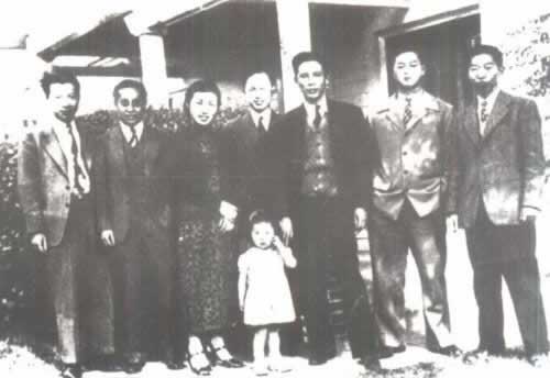 科學家錢學森從美國歸來