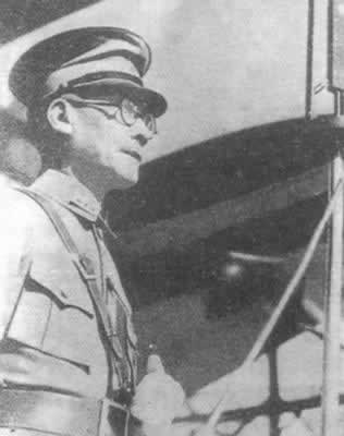 蔣介石以武力解除龍云兵權