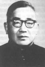 化學(xué)家盧嘉錫誕生