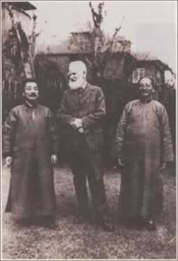英國現實主義戲劇家蕭伯納逝世