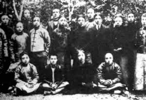 第一個革命文學團體——南社成立