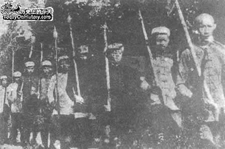 中共蘇區(qū)擊破蔣介石第一次“圍剿”