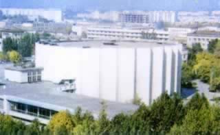 我國與烏茲別克斯坦建立外交關(guān)系