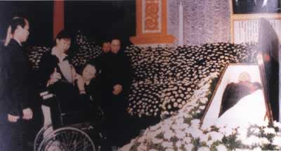 蔣經國在臺北逝世