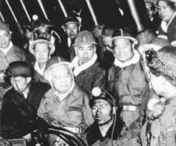 杰出的經濟、軍事政治工作領導者余秋里逝世（歷史上的今天。中國）