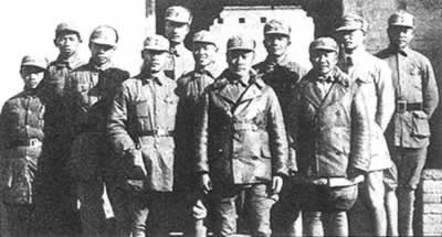 中共重建新四軍軍部（歷史上的今天。中國）