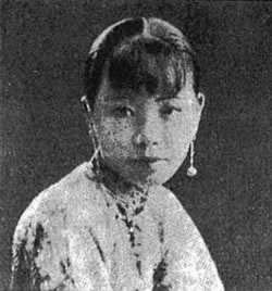 中國出現第一位電影女演員（轉自：歷史上的今天。中國）