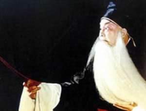 杰出的京劇表演藝術(shù)家周信芳逝世（歷史上今天lssjt.com）