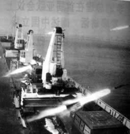 中國人民解放軍在臺灣海峽進行陸海空聯合演習