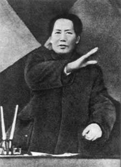 中共七屆二中全會在西柏坡召開（歷史上今天lssjt.cn）