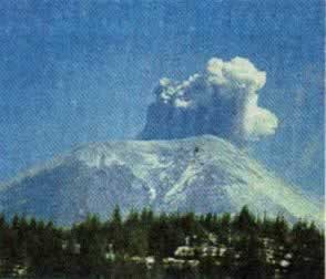 美國圣海倫斯火山噴發(fā)