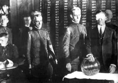 美國(guó)國(guó)會(huì)投票通過(guò)參戰(zhàn)決定 美國(guó)對(duì)德國(guó)宣戰(zhàn)