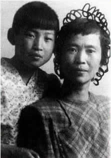 毛澤東的夫人賀子珍逝世