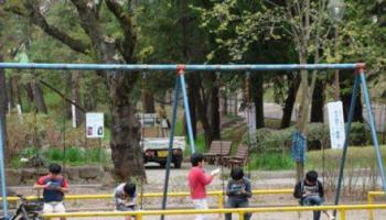 你就不能去公園玩會嗎？
