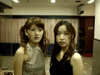 是誰說愛笑的女生好看？勞資嚇尿了。。。
