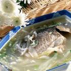 蘿卜絲鯽魚湯